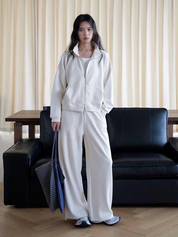 Women's zip sweatshirt with stand-up collar and wide jogging pants set Mune Fashion