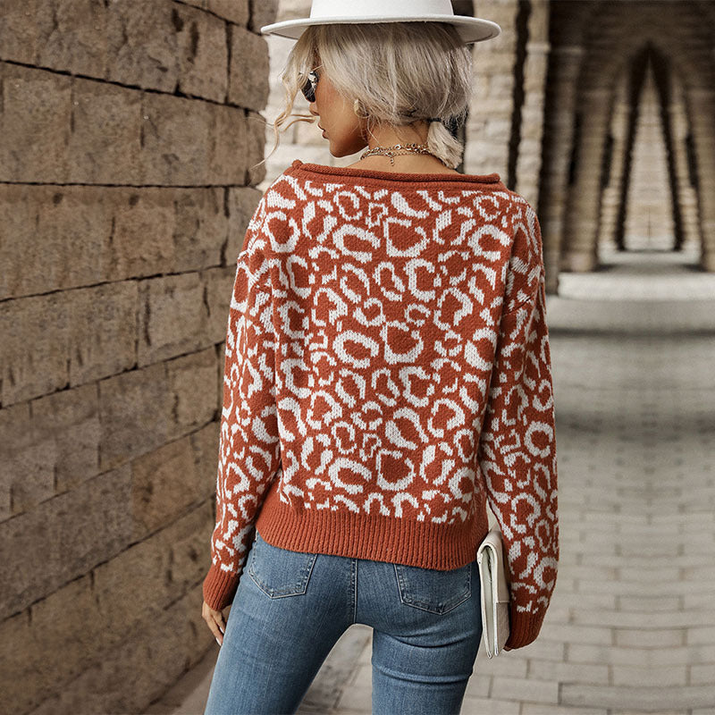 Women's Oversize Fine Knit Sweater with Off-Shoulder and Animal Jacquard Mune Fashion