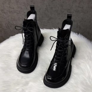 Ladies fashionable and comfortable leather ankle boots Mune Fashion