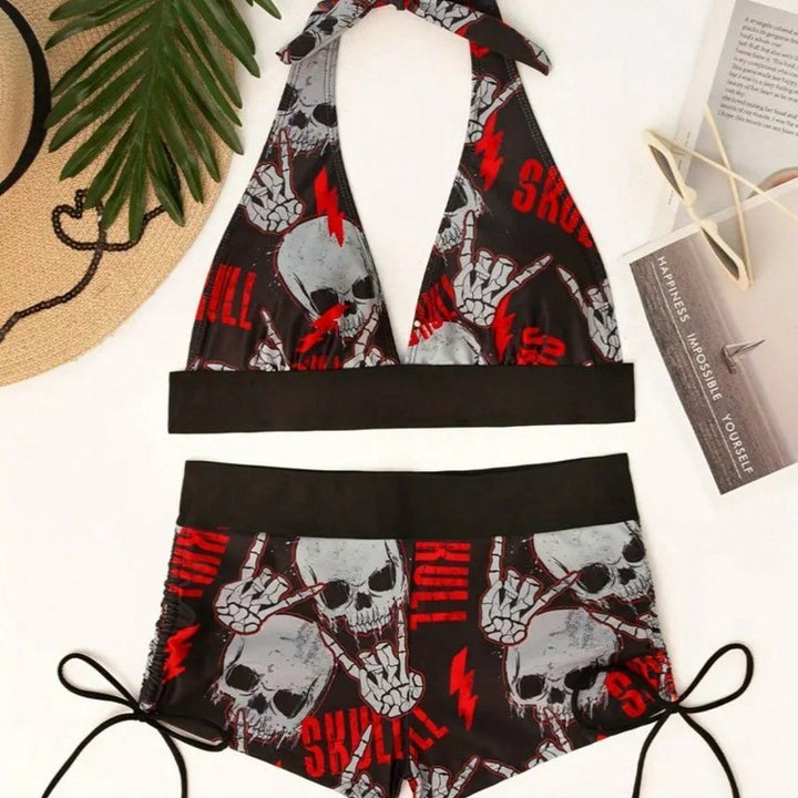 Ladies bikini set with deep V-neck and contrasting shorts Mune Fashion