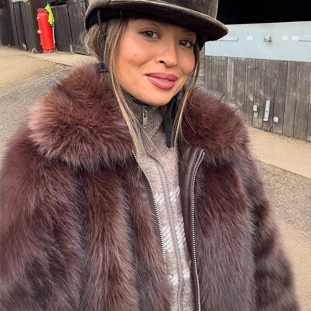 Women's Short Voluminous Faux Fur Bomber Jacket with Zipper and Shawl Collar Mune Fashion