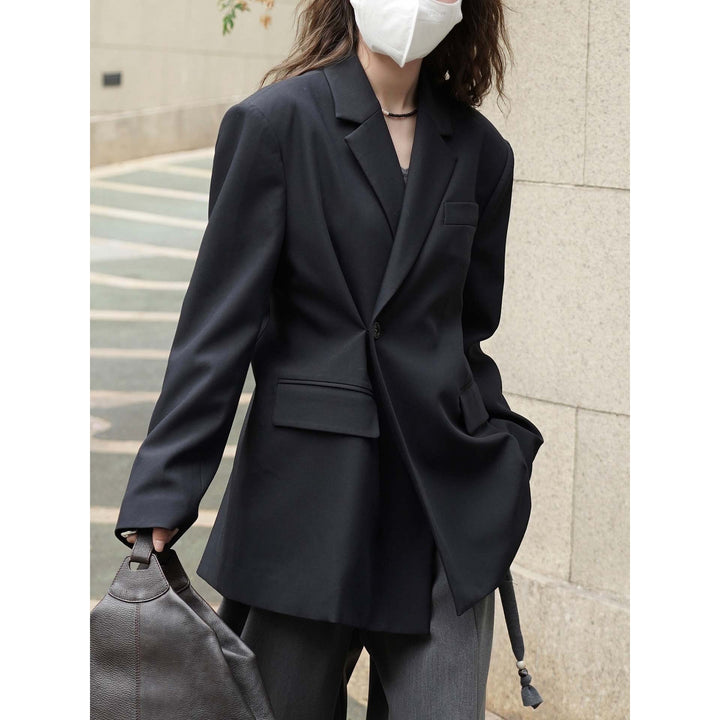 Women's Boxy Blazer with Extended Back and Concealed Single-Button Front Mune Fashion