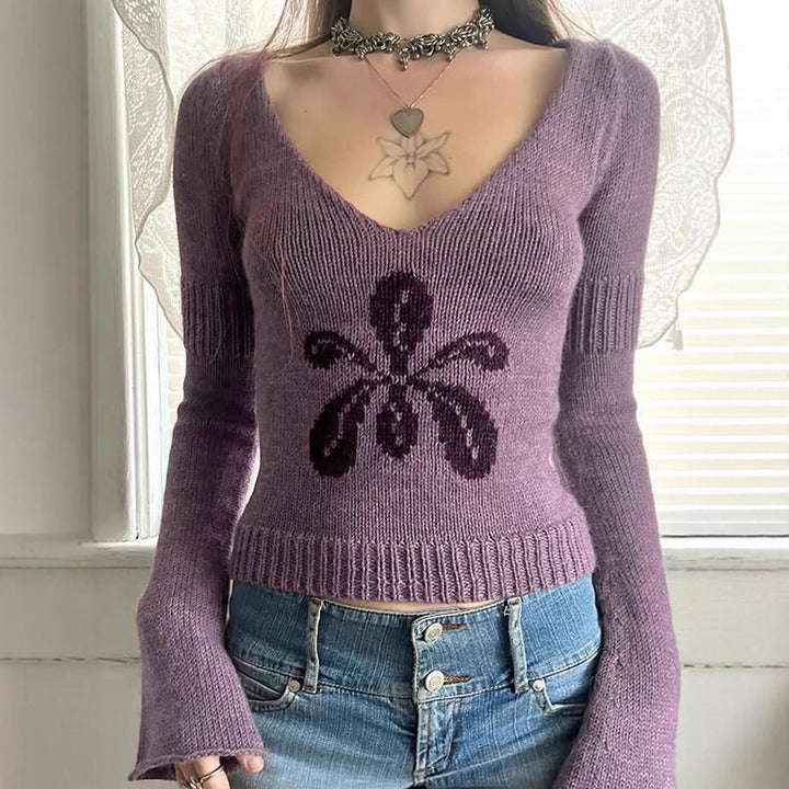 Women nan short fine knit V pullover with floral intarsia design and flared trumpet sleeves Mune Fashion