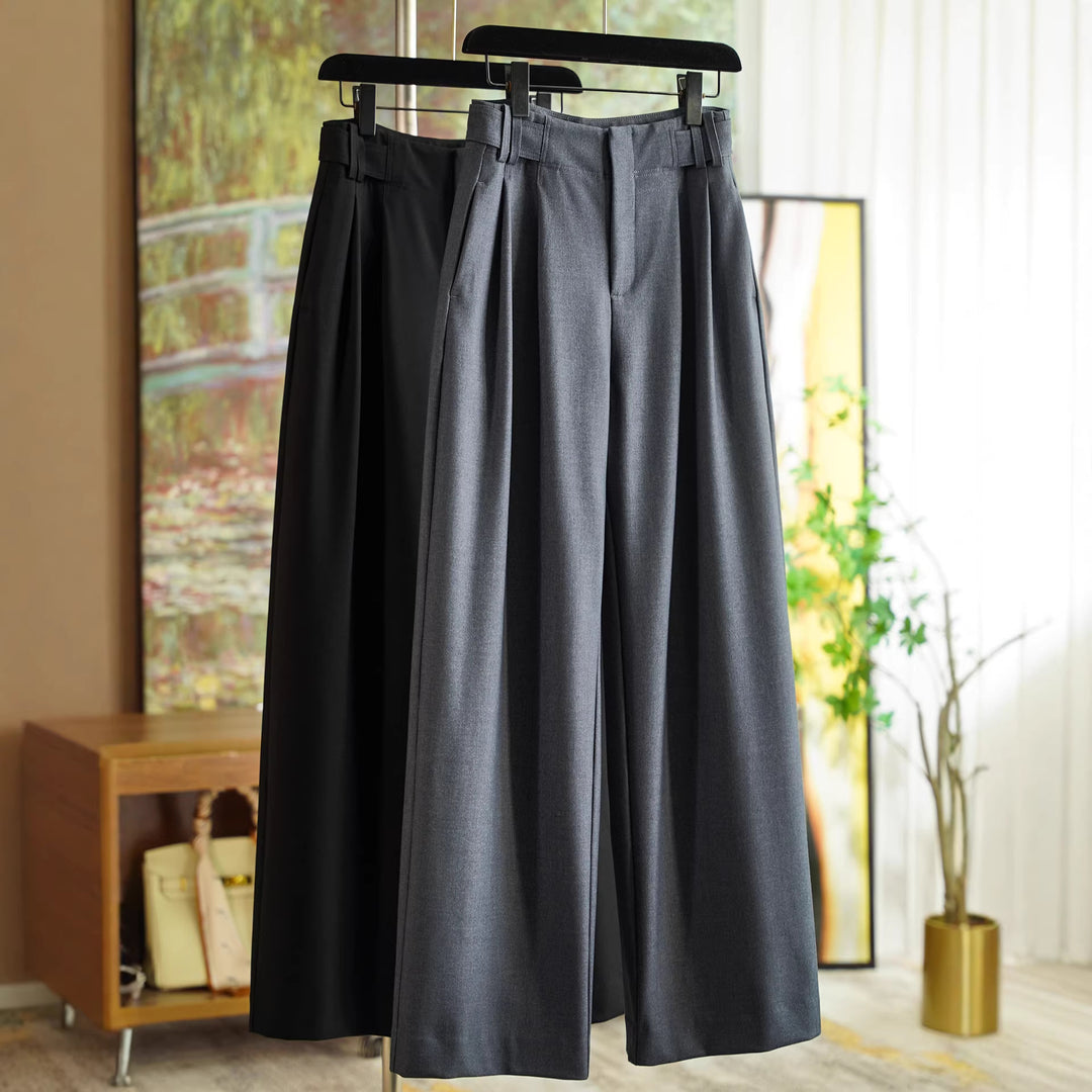 Women Elegant and wide-cut high-waisted suit trousers Mune Fashion