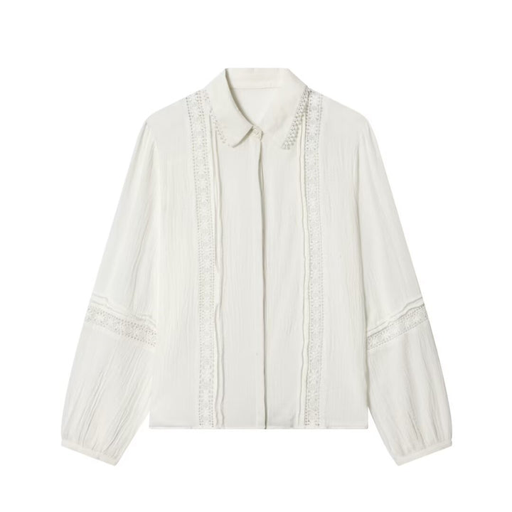 Ladies blouse with delicate lace appliqué, concealed button placket and balloon sleeves Mune Fashion