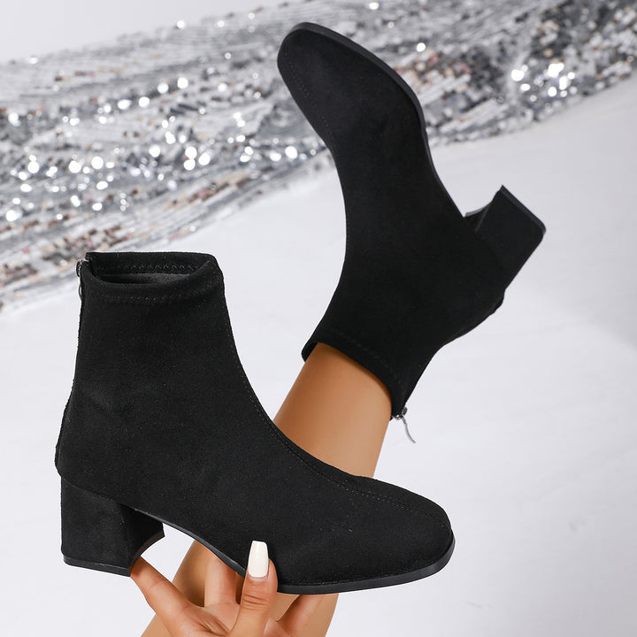 Women’s ankle-high velour look ankle boots with medium high block heel and slender toe cap Mune Fashion