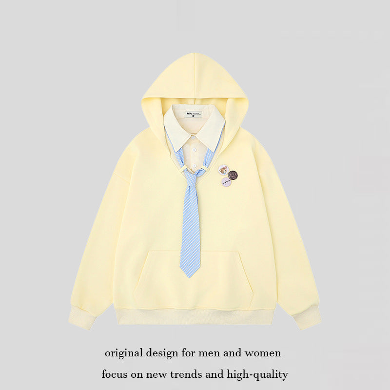 Women's hooded sweatshirt with inset shirt collar and pre-tied tie application Mune Fashion