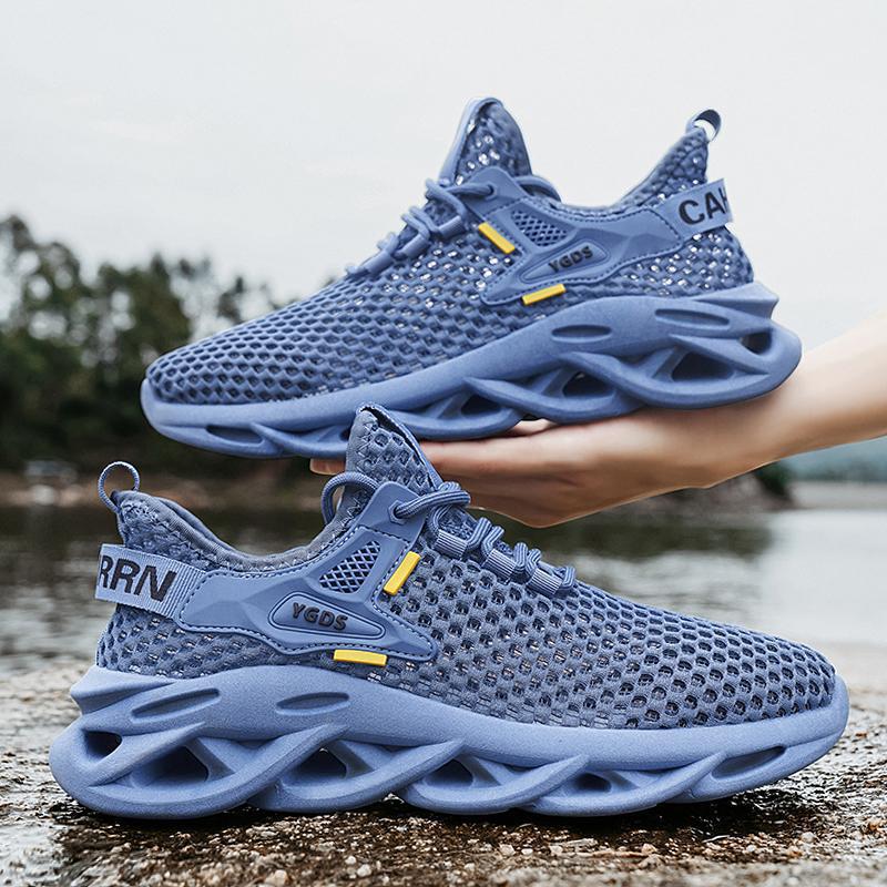 Women's sporty sneakers with breathable mesh structure and flexible outsole Mune Fashion