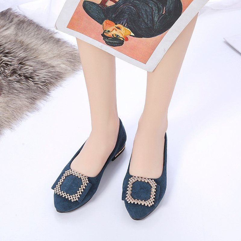 Women's pointed toe Comfort Ballerina with sparkling decorative application and metallic heel edge Mune Fashion