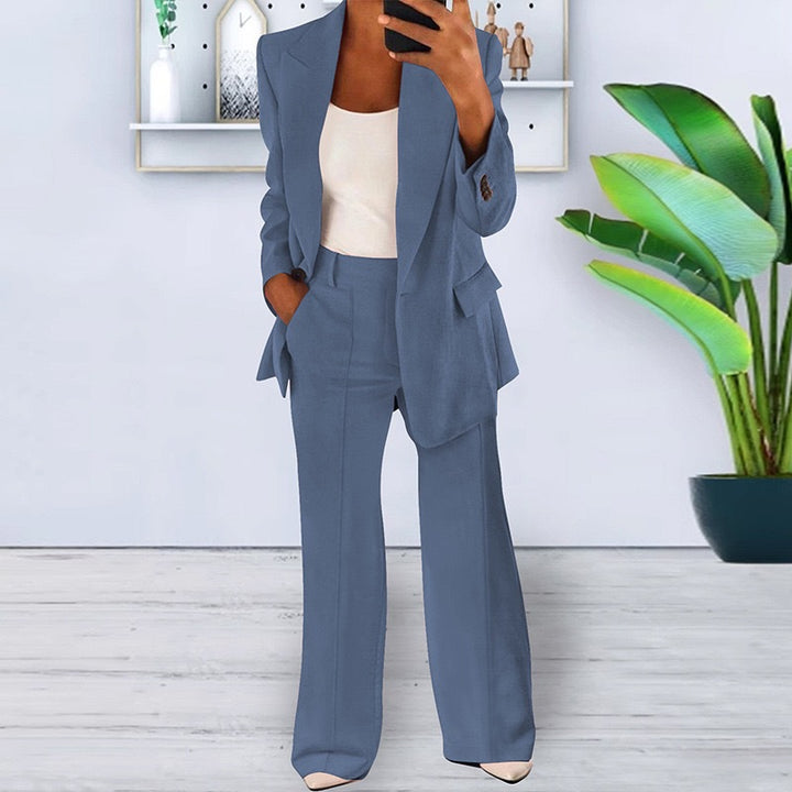 Women’s office-appropriate pantsuit set with wide trousers and tailored blazer Mune Fashion