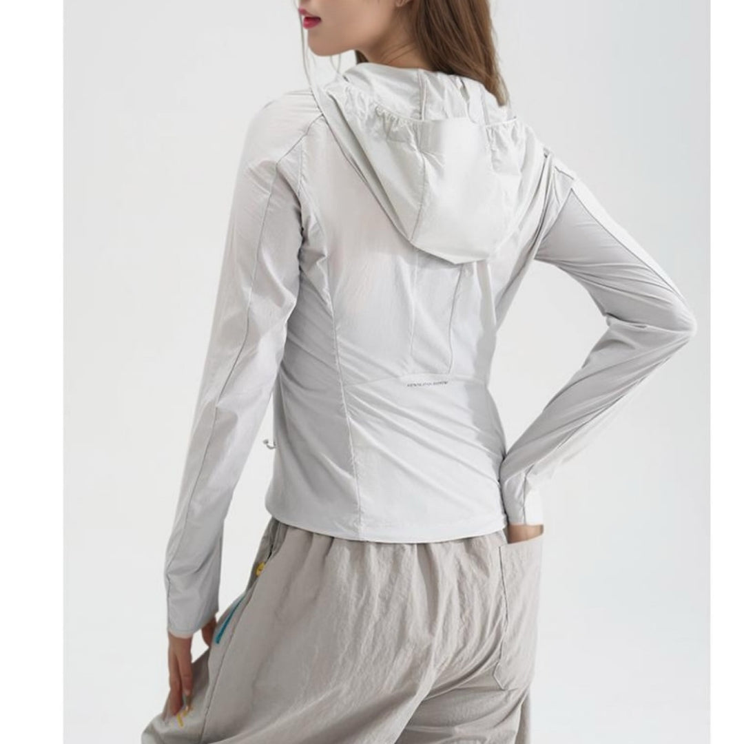 Women's Lightweight Hooded Wind Jacket with Zipper and Adjustable Hem Mune Fashion