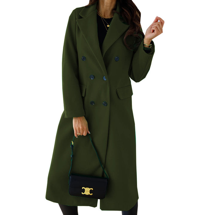 Women's double-breasted wool blend coat with fitted silhouette, notched collar and patch pockets Mune Fashion