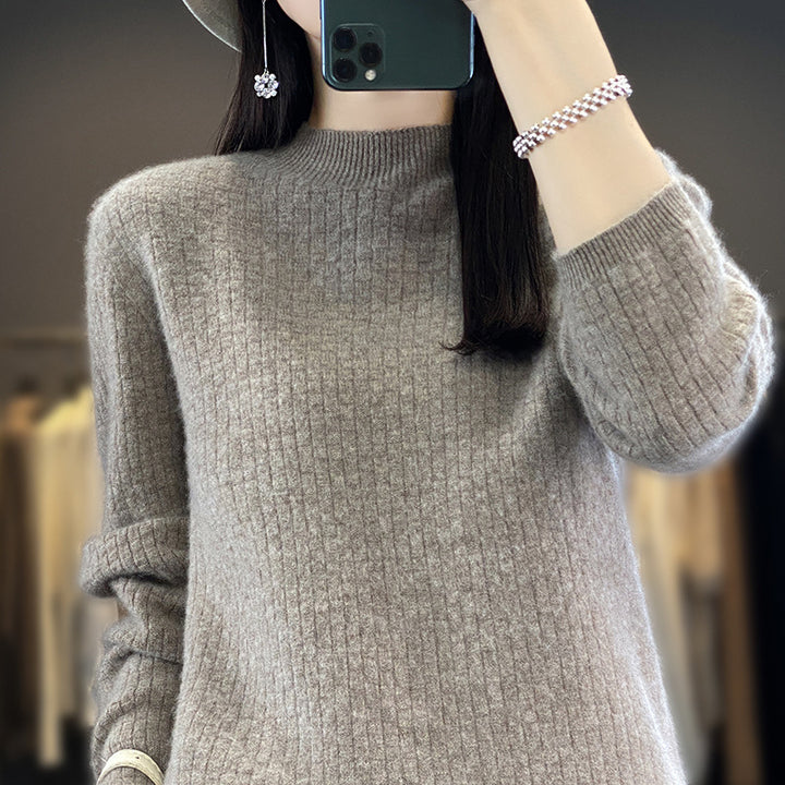 Women's Soft Boxy Mock Neck Sweater in Mohair Look with Fine Box Rib Structure Mune Fashion