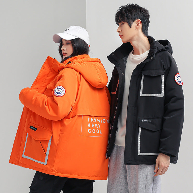 Women's parka jacket with hood, padded, reflective details and large cargo pockets Mune Fashion