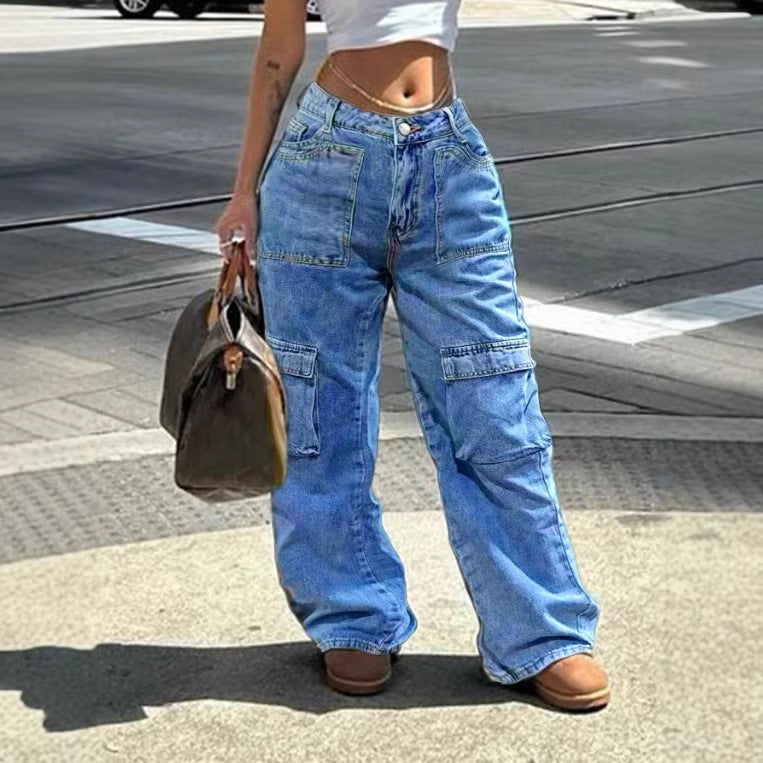 Women's cargo jeans in a wide baggy cut with a high waist and utility pockets Mune Fashion