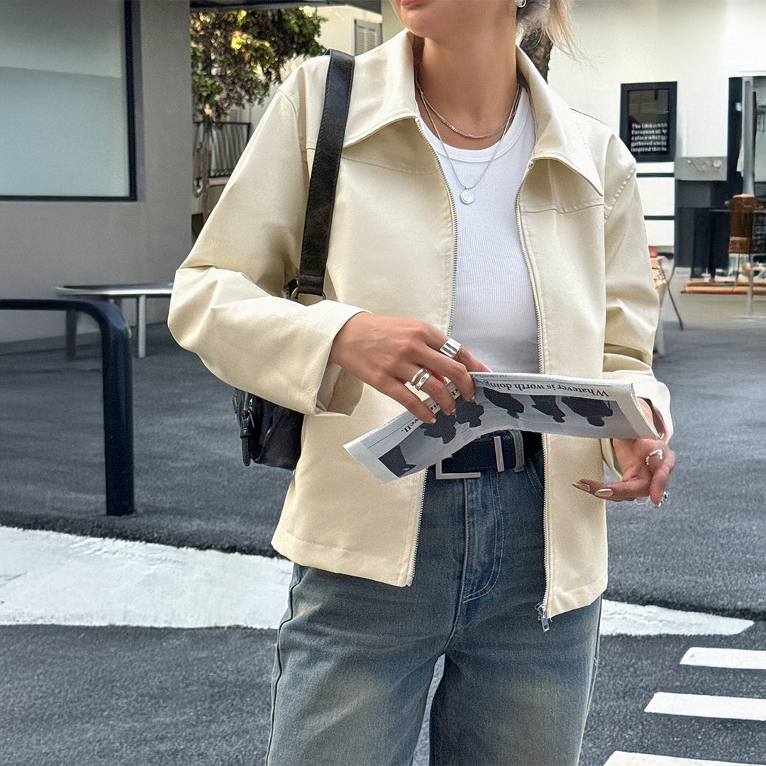 Women's elegant faux leather jacket with zipper, shirt collar and welt pockets Mune Fashion