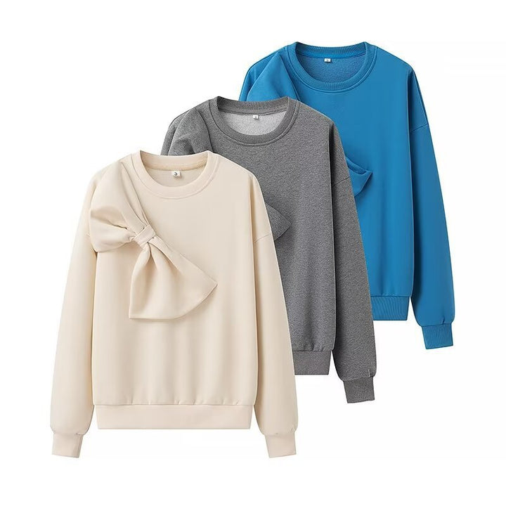 Women's Oversized Sweatshirt with Decorative Bow Appliqué Mune Fashion