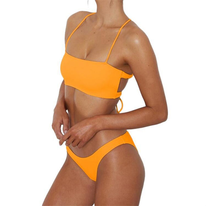 Women's bikini with fashionable bandeau top and adjustable straps Mune Fashion