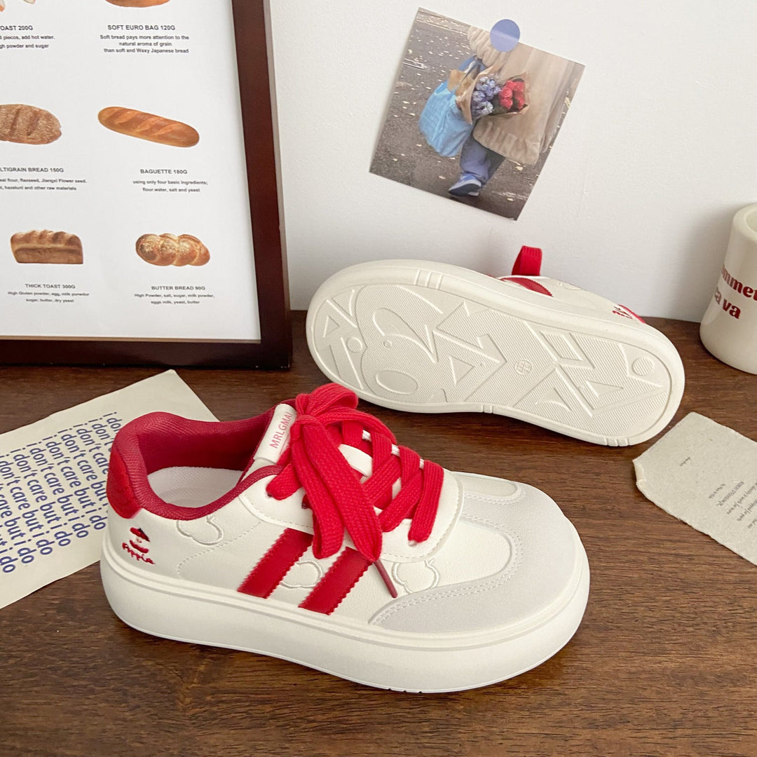 Ladies' platform running sneakers with playful appliqués and breathable sole Mune Fashion