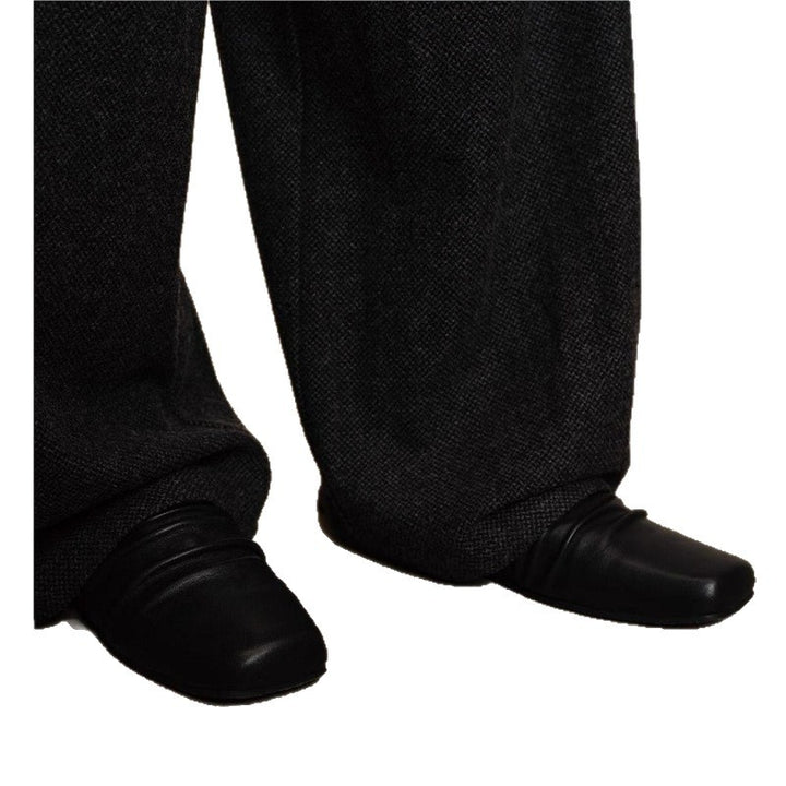 Women’s leather slippers with square toe and gathered shaft Mune Fashion