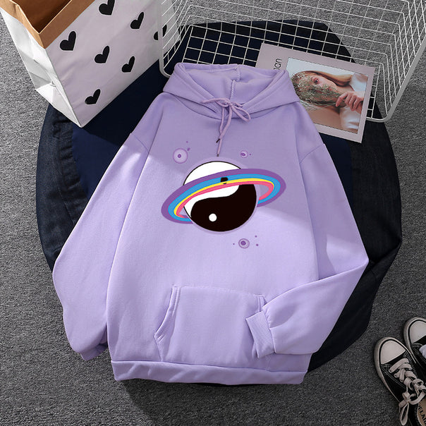 Women’s Oversized Hoodie made of cotton blend with planet Yin-Yang graphic and kangaroo pocket Mune Fashion
