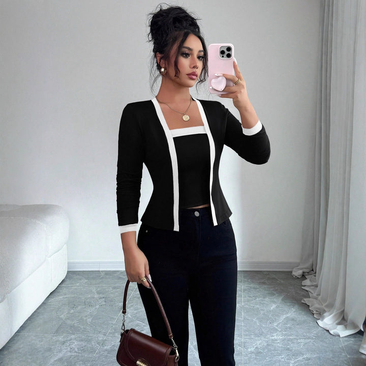 Women's fitted jacket with integrated bustier insert and contrast trim Mune Fashion