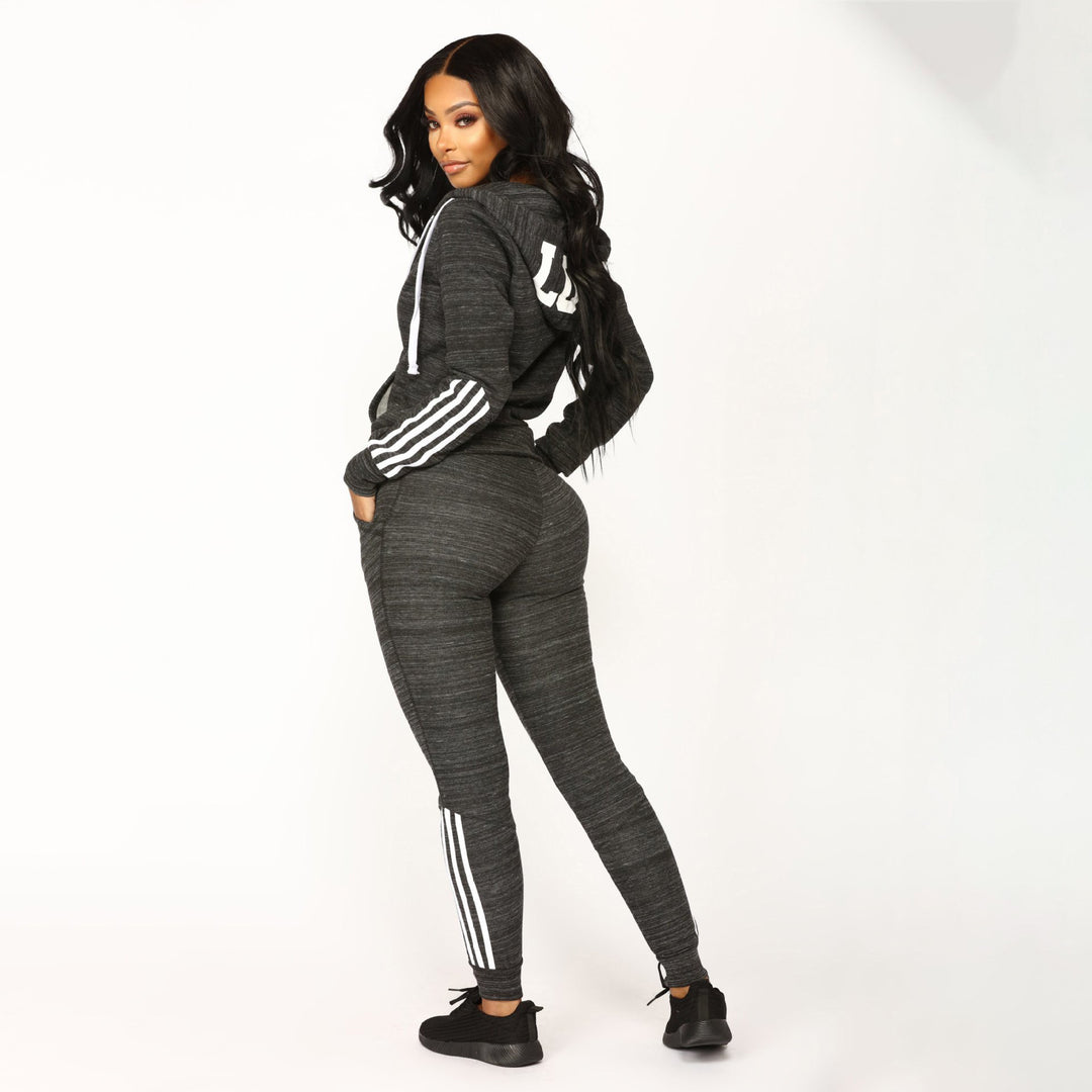 Women's Figure-Hugging Loungewear Set with Hoodie, Striped Accents and Tailored Jogging Pants Mune Fashion