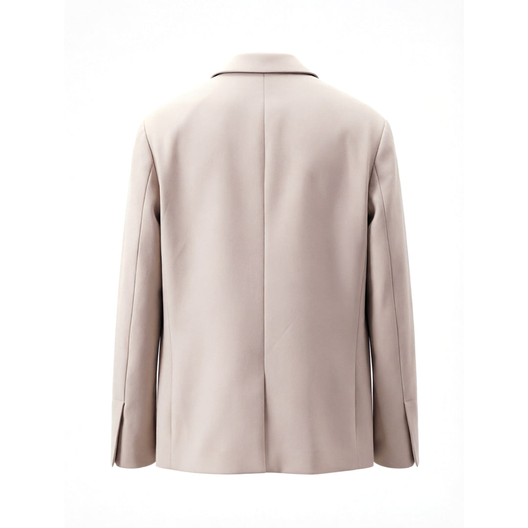 Women’s short blazer with tailored cut, lapel collar, and patch pockets Mune Fashion