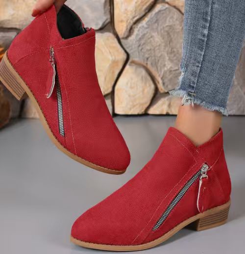 Women's ankle boots made of suede-like material with side zipper and mid-high block heel Mune Fashion