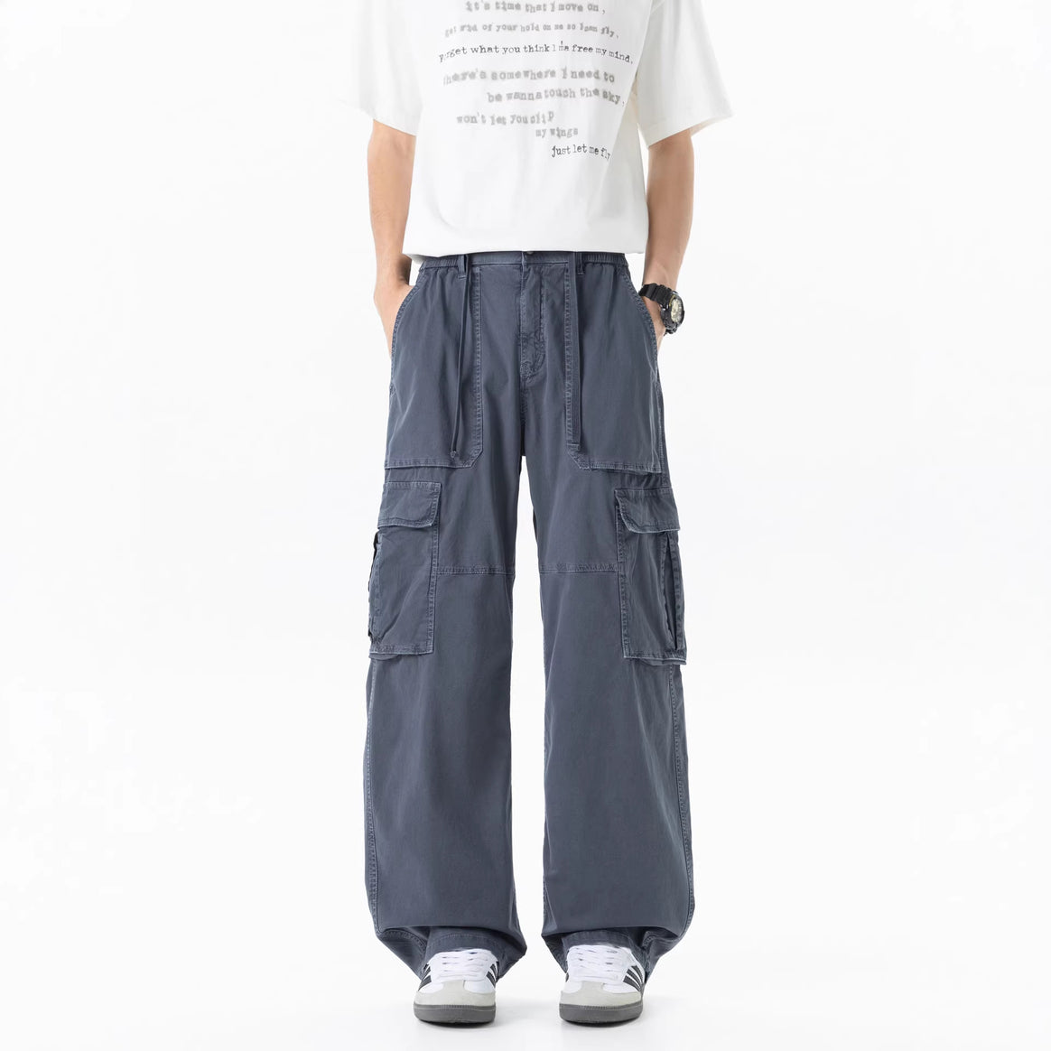 Herren Extraweite Utility-Cargo-Hose im Baggy‑Cut mit elastischem Bund und Mehrfachklappentaschen Mune Fashion
