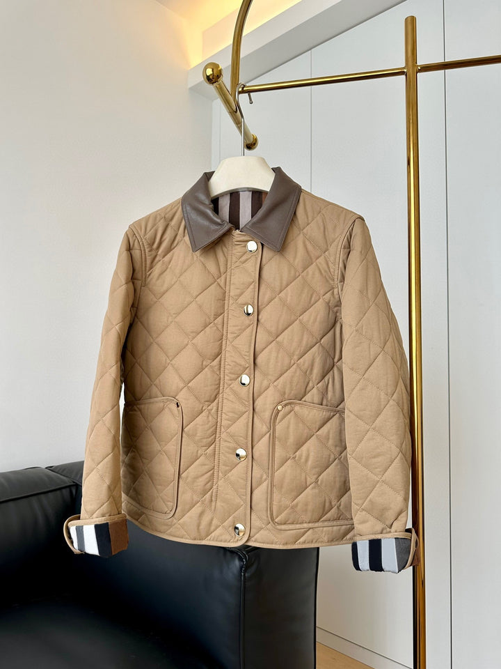Ladies fashionable quilted jacket with elegant leather collar Mune Fashion