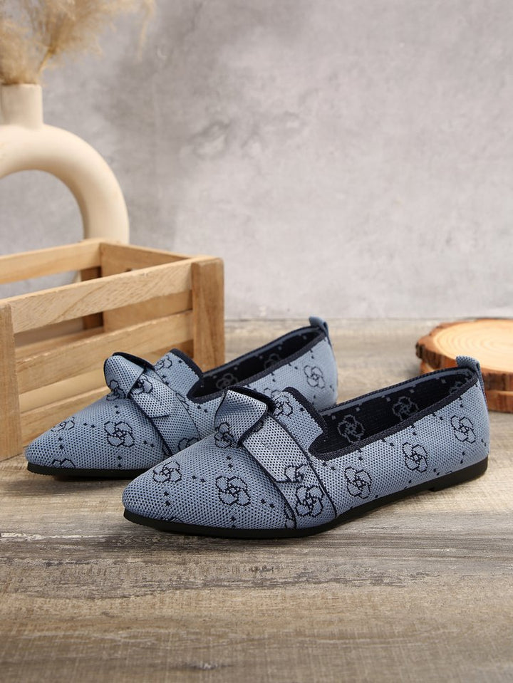 Women's woven lace slippers with decorative bow and padded comfort footbed Mune Fashion