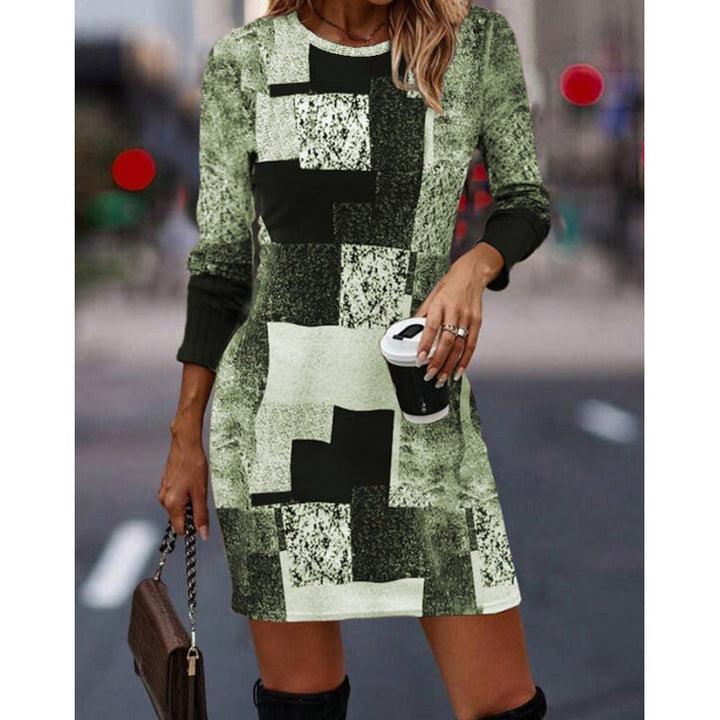 Women’s Knit Dress with Modern Geometric Pattern and Long Sleeves Mune