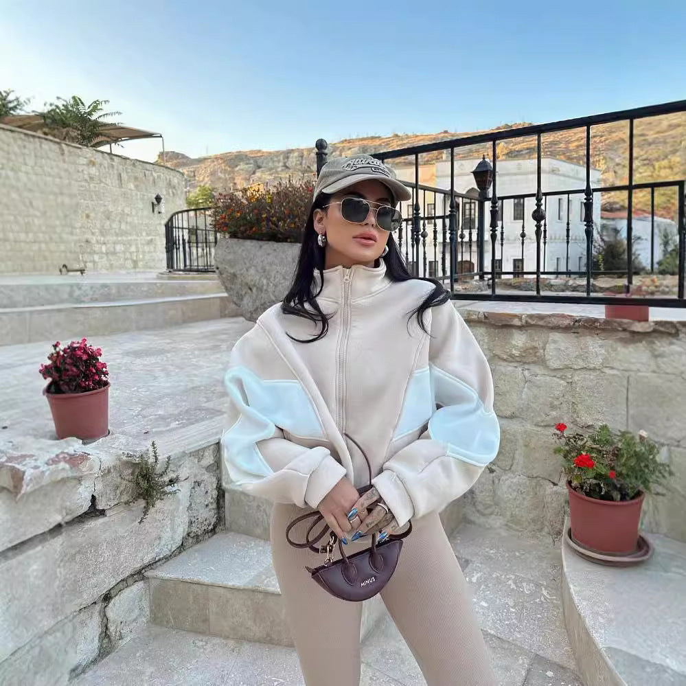 Women Short Cut Stand Collar Zipper Hoodie in Color Block Sports Style Mune Fashion