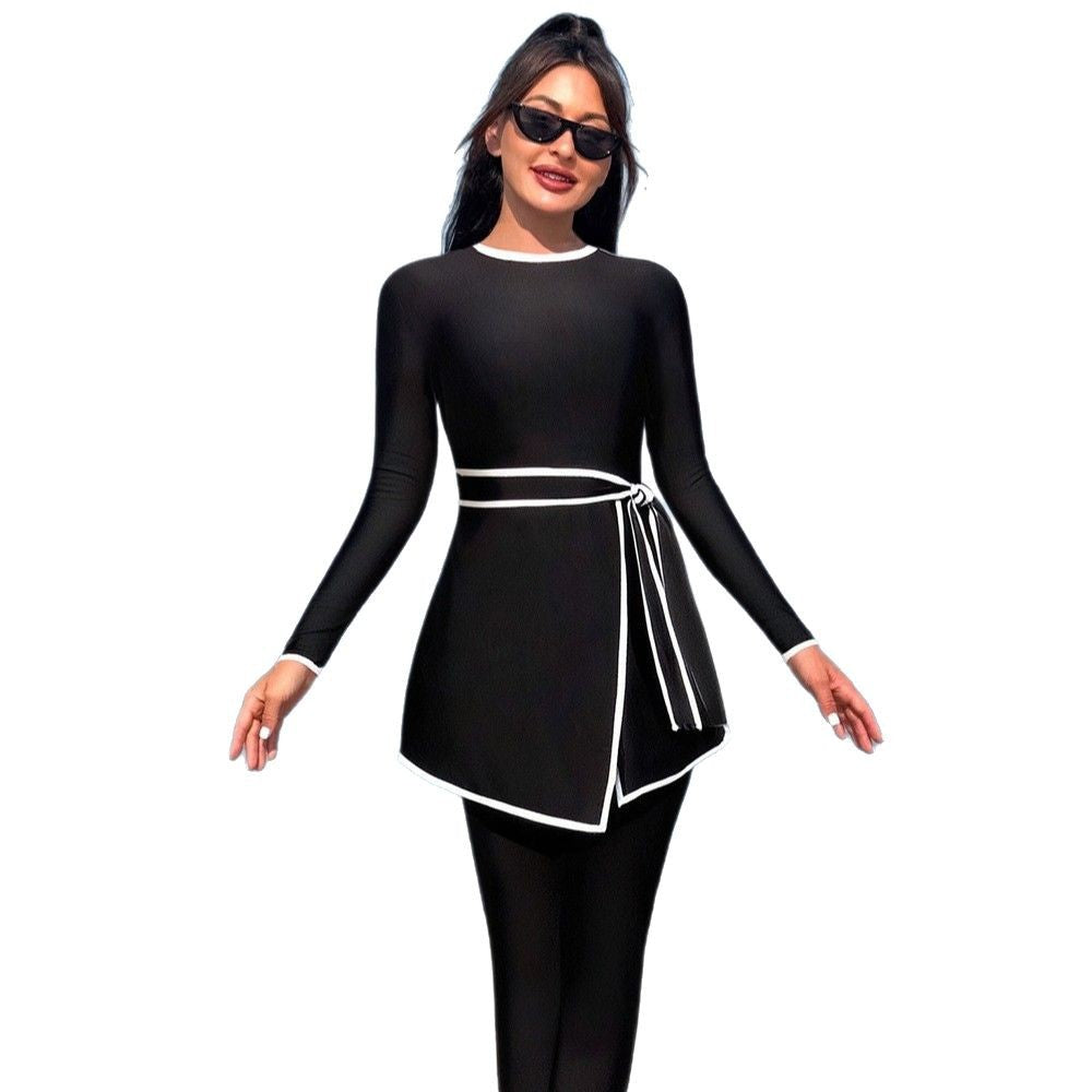 Ladies fashionable tracksuit with wrap design and UV protection Mune Fashion