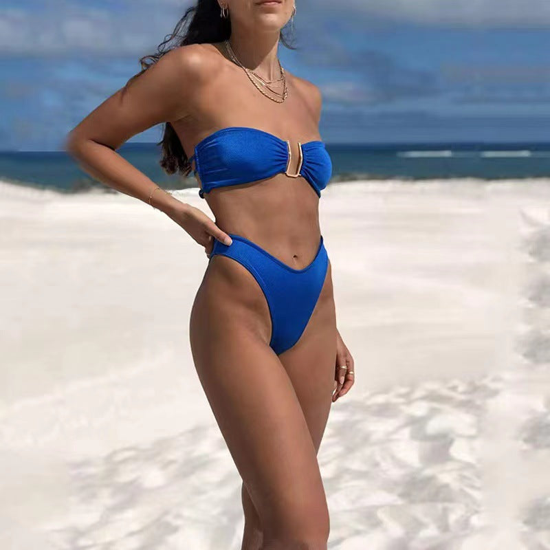 Women's bandeau bikini with elegant gold detail and high-waisted shorts Mune Fashion