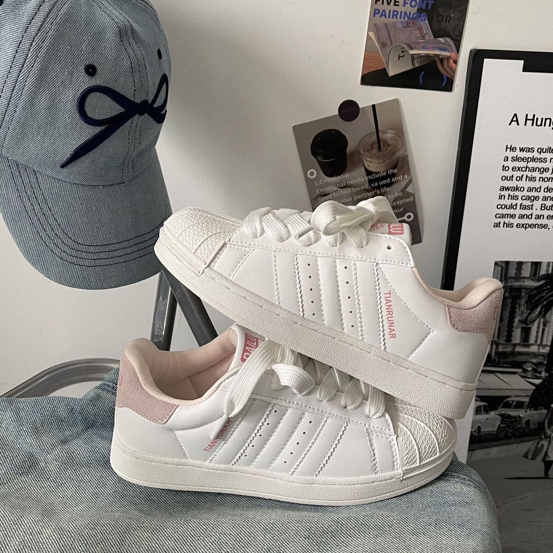Unisex Lace-Up Sneakers with Comfortable Cushioning Mune Fashion