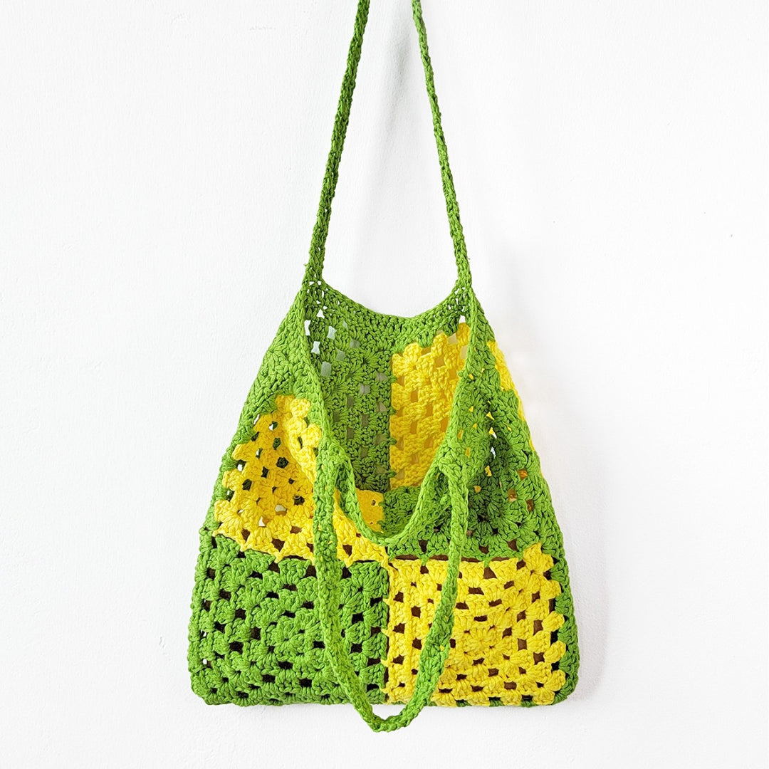 Women's crocheted tote bag with original square pattern Mune Fashion