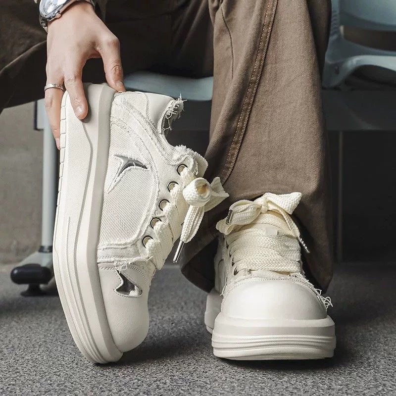 Women's sneakers with cushioned sole and trendy design Mune Fashion