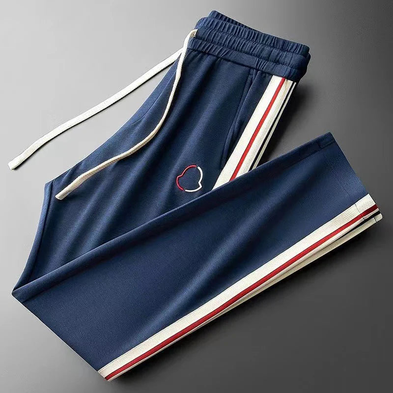 Mune | Stylish Tracksuit