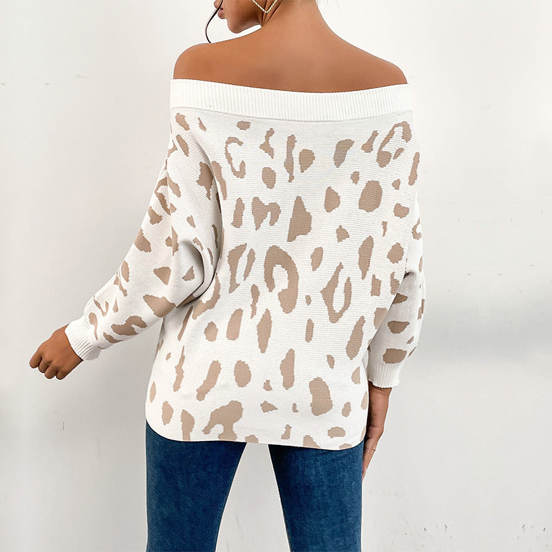 Ladies Carmen sweater in leopard jacquard oversized with wide neckline Mune Fashion