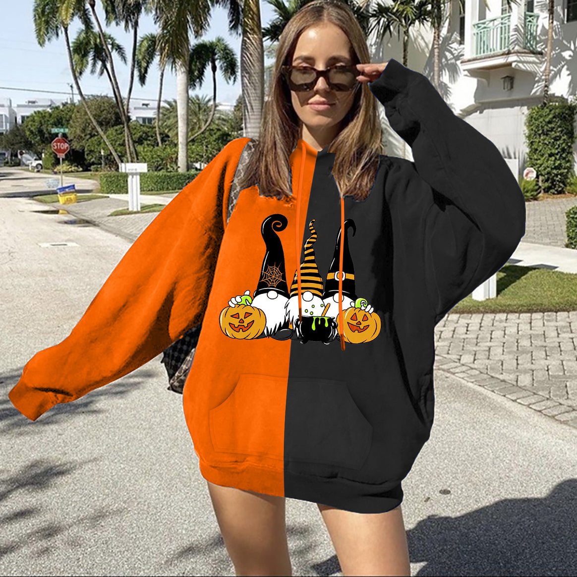 Women's Oversize Hoodie with Split Block Look and Halloween Gnome Print Mune Fashion