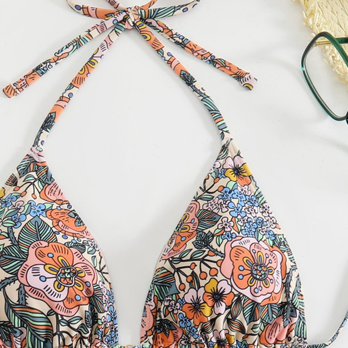 Women's bikini set with playful floral pattern and adjustable straps Mune Fashion