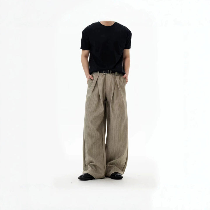 Women's Elegant and Wide High-Waisted Trousers with Pleats