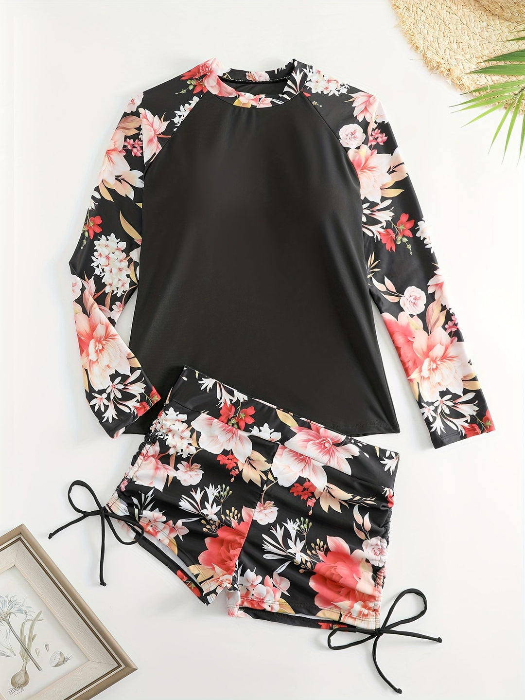 Women's Rashguard and Swim Shorts Set Mune Fashion