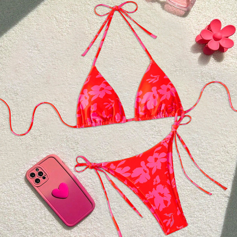 Women's Triangle Bikini with Floral Design and Adjustable Straps Mune Fashion