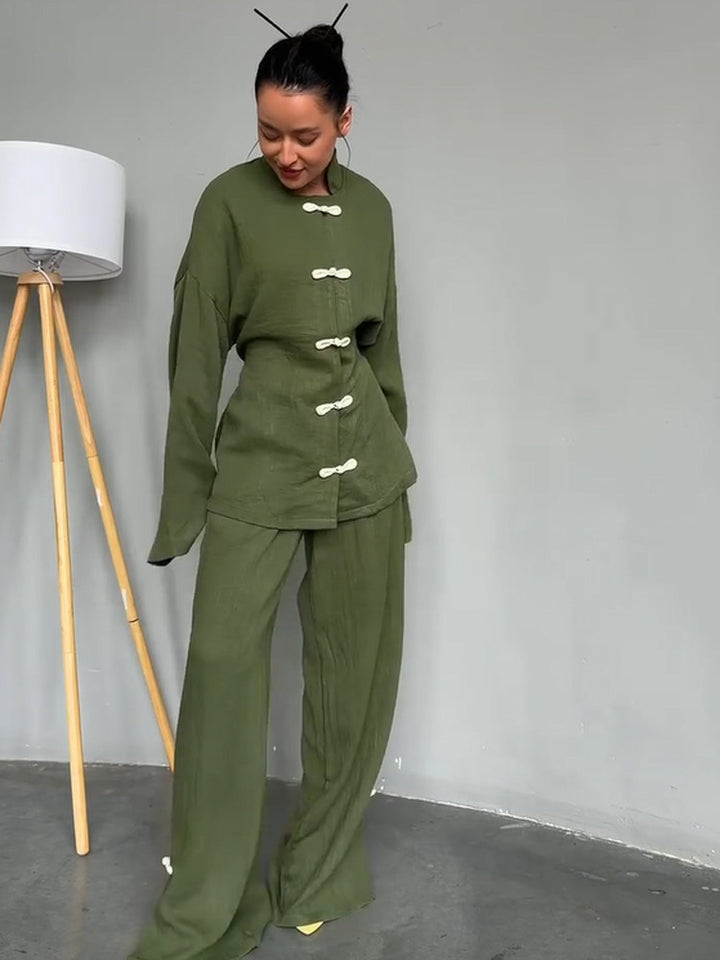 Women's loosely cut linen jacket with mandarin collar and frog closures Mune Fashion