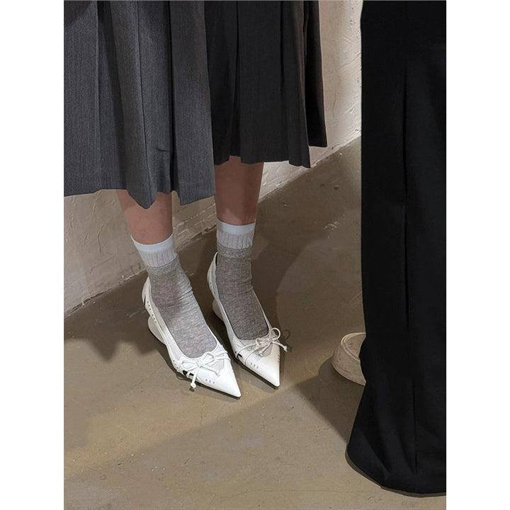 Women's pointed toe mesh metallic pumps with sculpted kitten heel and bow strap Mune Fashion