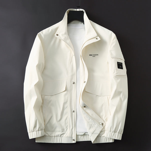 Men's Light Wind and Water-Repellent Field Jacket with Stand-Up Collar Sleeve Utility Pocket and Flap Pockets Mune Fashion