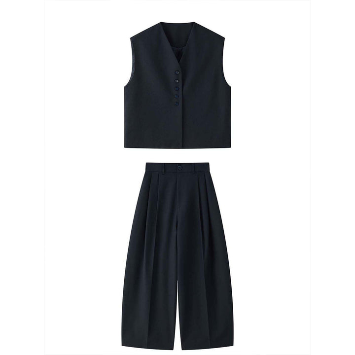 Women's Sleeveless Tailoring Vest with Deep V-Neck and Continuous Button Placket Mune Fashion